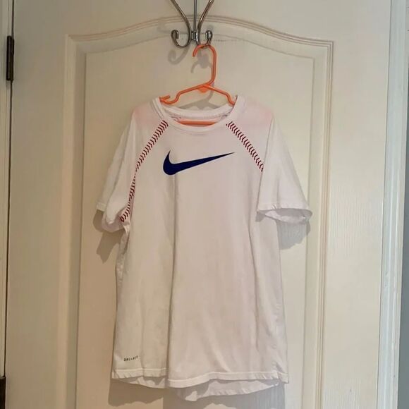 Nike Dri fit baseball tee L - Picture 1 of 3